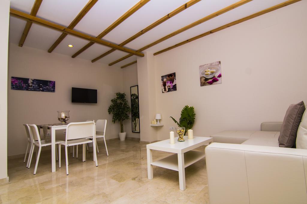 אל פוארטו דה סנטה מריה Apartamentos Centro Puerto De Santa Maria מראה חיצוני תמונה