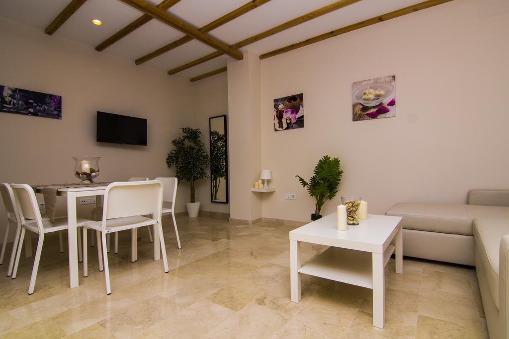 אל פוארטו דה סנטה מריה Apartamentos Centro Puerto De Santa Maria חדר תמונה