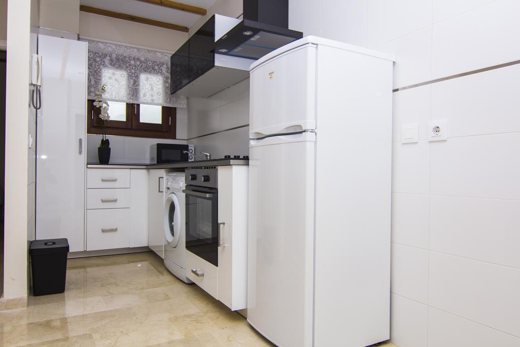 אל פוארטו דה סנטה מריה Apartamentos Centro Puerto De Santa Maria מראה חיצוני תמונה